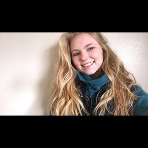 Meet your Posher, Carilyn